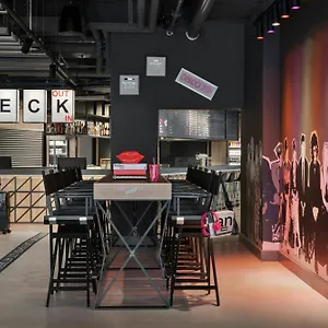 Moxy *** Дюссельдорф