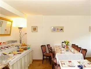 Hotel Paris Дюссельдорф 3*,  Германия