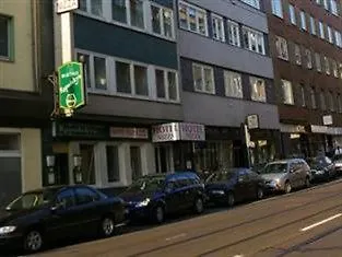 Hotel Paris Дюссельдорф