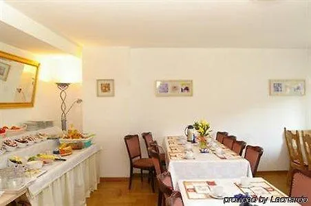 Hotel Paris Düsseldorf